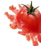 Comment enlever rapidement une tache de tomate, les 20 meilleurs remèdes maison