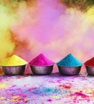 Beschrijving van Indiase Holi-verven en hun vervaardiging, toepassingsregels