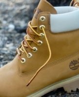 Comment nettoyer rapidement des chaussures en nubuck à la maison