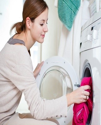 Toutes les informations nécessaires sur les règles de lavage sont indiquées sur l'étiquette.