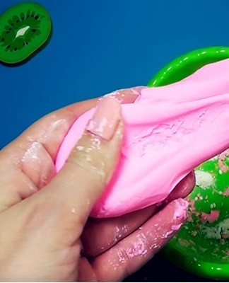 10 recettes pour faire du slime sans mousse à raser