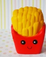 Images et instructions pour créer un squishy en forme de frites de vos propres mains