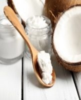 Comment et où conserver correctement l'huile de noix de coco à la maison, conditions et dates de péremption