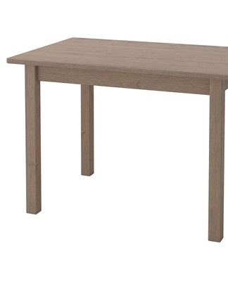 Il est permis d'essuyer la table en bois avec un chiffon humide.