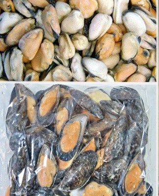 Les moules surgelées dans leur emballage d'origine sont conservées pendant la période spécifiée par les fabricants.