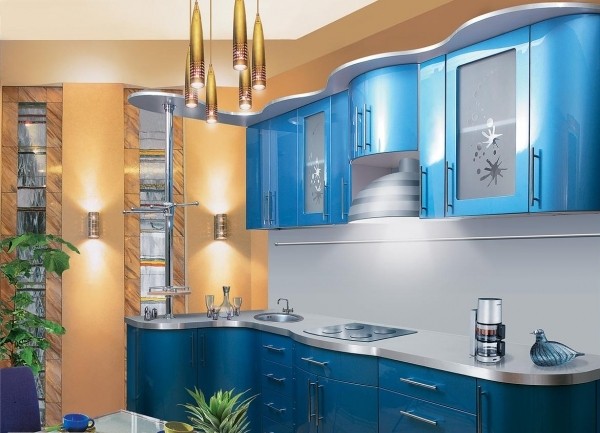 keuken in blauwe stijl met beige