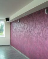 Soorten decoratieve muurverven met zandeffect en hoe de coating aan te brengen