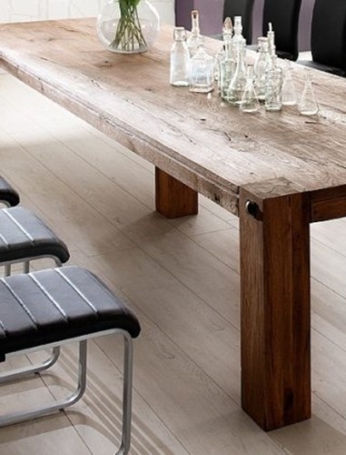 peindre une table en bois