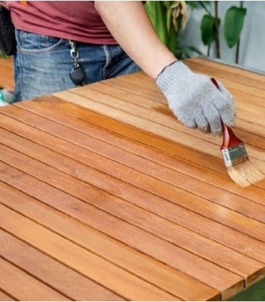 een houten tafel schilderen